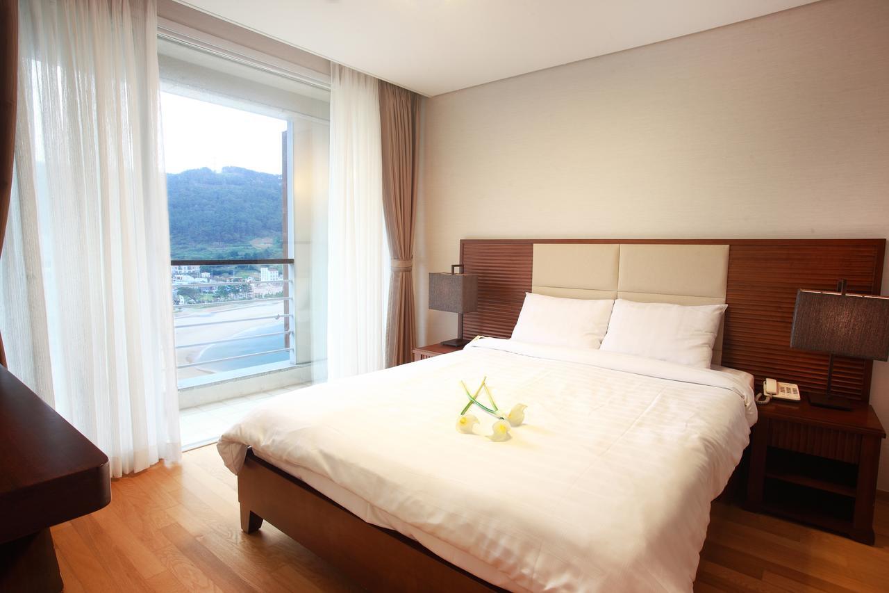 Hotel Riviera Geoje Eksteriør billede