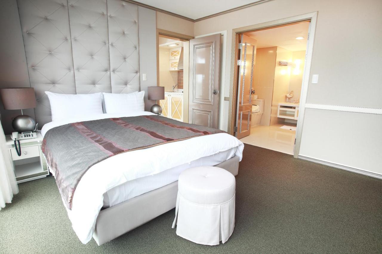 Hotel Riviera Geoje Eksteriør billede