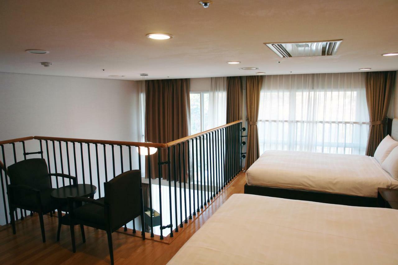 Hotel Riviera Geoje Eksteriør billede